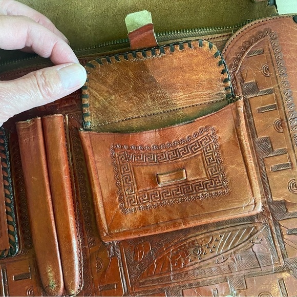 VINTAGE 1950s Hand Tooled Leather Satchel Purse Bag Mexico - Picture 8 of 16